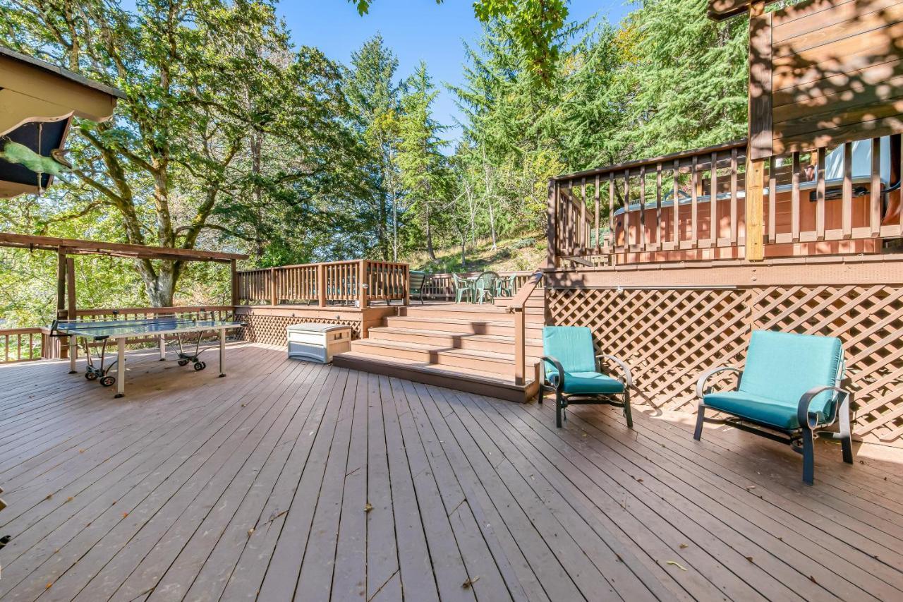 Serendipity House Eugene Luaran gambar